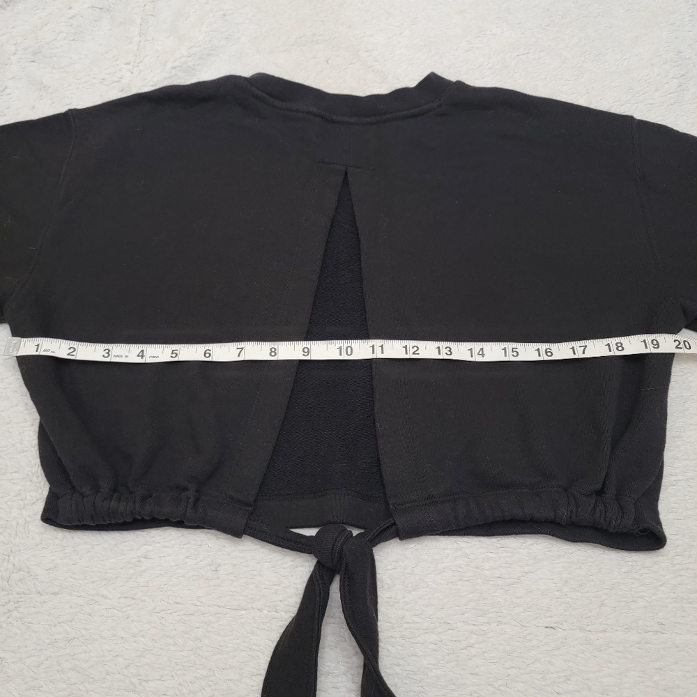 Wilfred Free Aritzia Black Cropped Tie Open Back Wide Sleeves Sweatshirt Size S - Picture 10 of 12